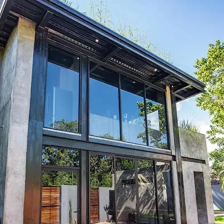 Casa Formato: Tulum Artist Residency Hostel